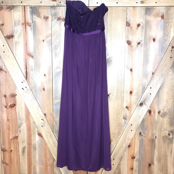 David’s Bridal Sleeveless Bridesmaid Prom Dress - Picture 4 of 8